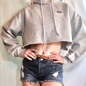 Small Fruit of The Loom Cropped Gray Hoodie